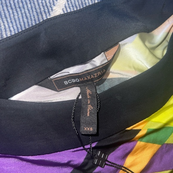 Y2k BCBGMaxAzria Abstract Geometric Tunic in Purple, Yellow & Green - Picture 9 of 10